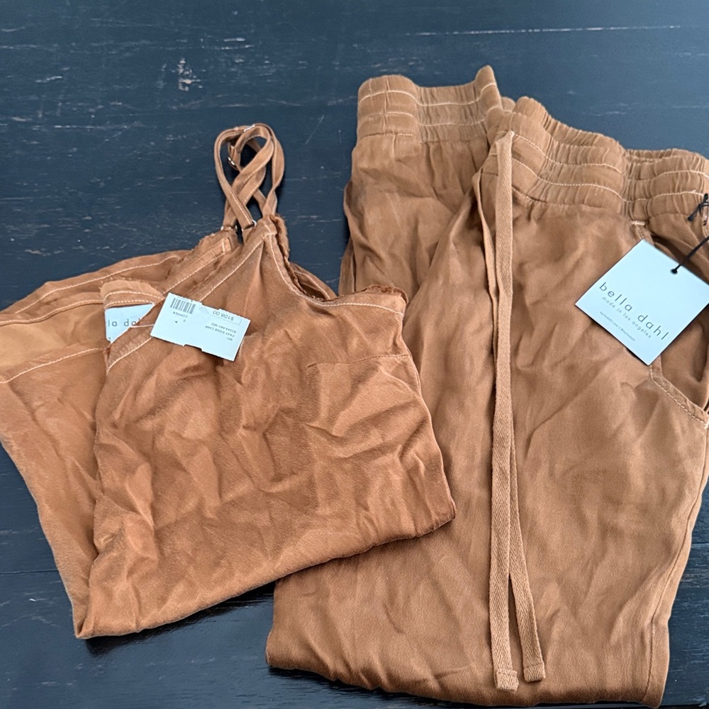 Bella Dahl Camel Brown Tank & Drawstring Joggers Set